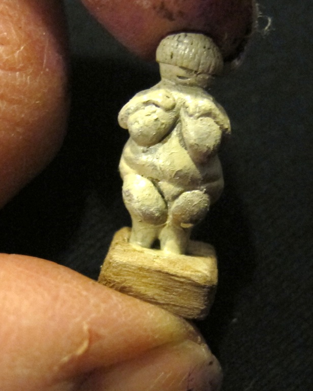 Venus of Willendorf statue